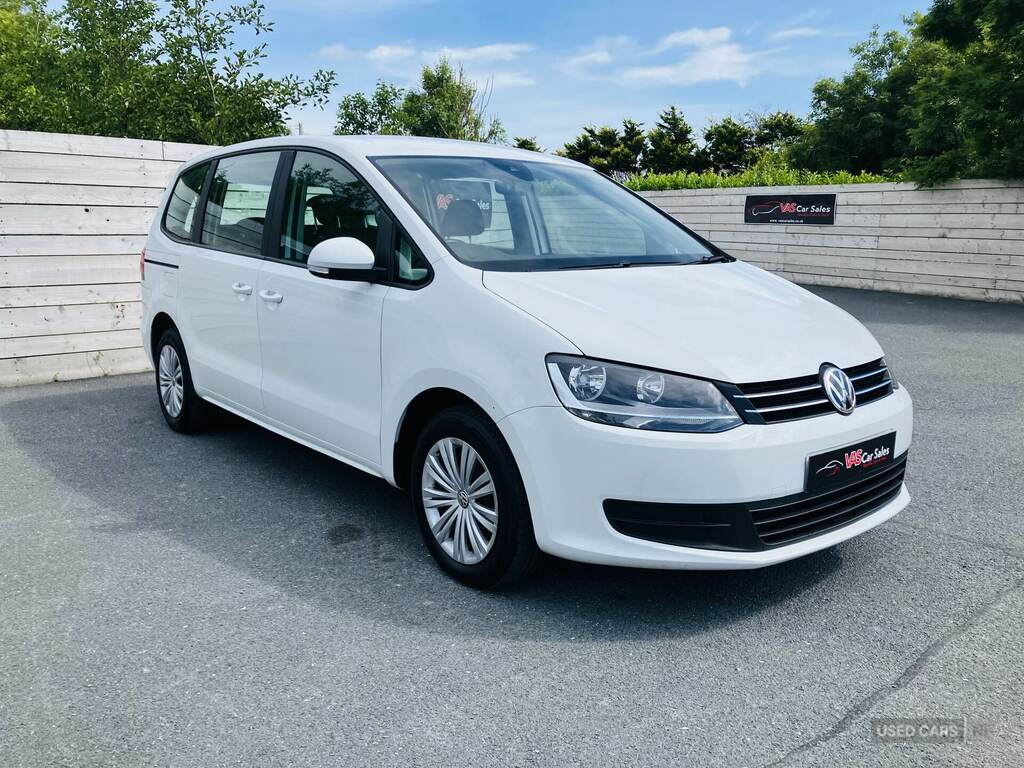 Volkswagen Sharan 2.0 Tdi Scr 150 S White