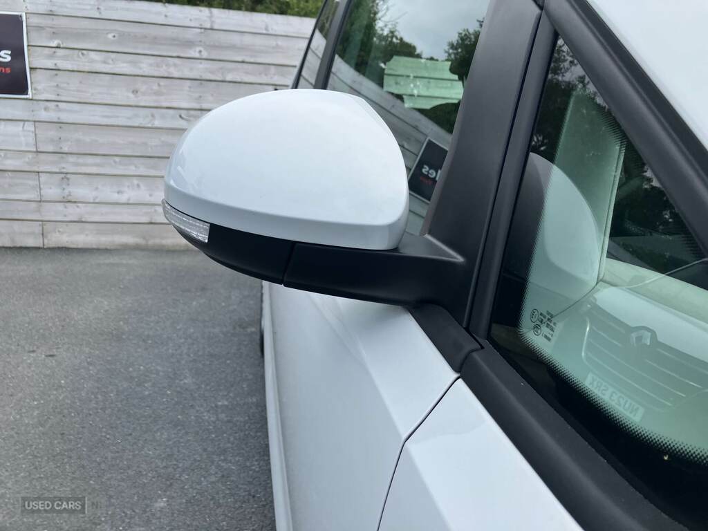 Volkswagen Sharan 2.0 Tdi Scr 150 S White #5