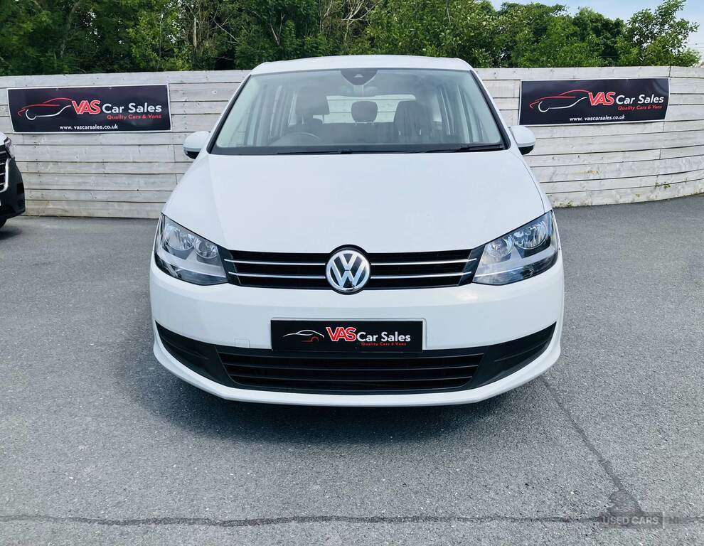 Volkswagen Sharan 2.0 Tdi Scr 150 S White #2