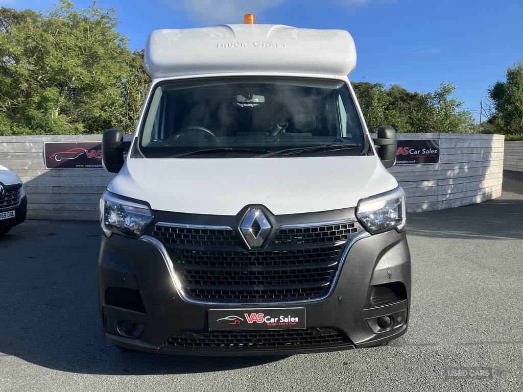 Renault Master Ll35 Energy Dci 145 Business Low Roof Platform Cab White #2