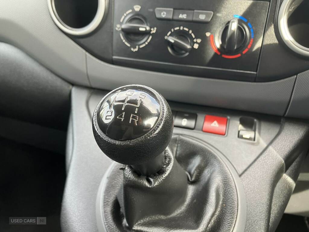 Peugeot Partner 1.6 Partner Professional Grey #16