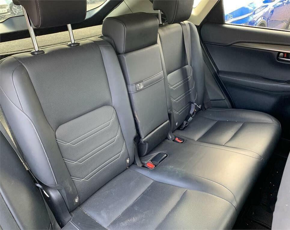 Lexus NX 300H Luxury Suv Silver #7