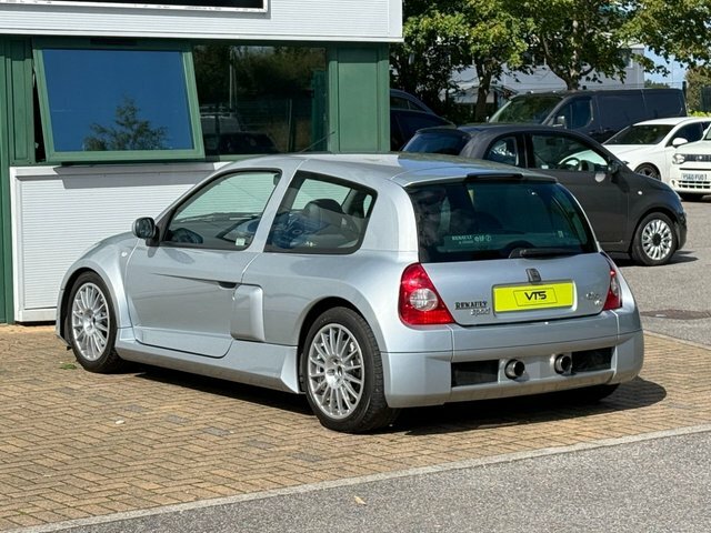 Renault Clio Hatchback 1.4 16V Etoile 2001Y #12