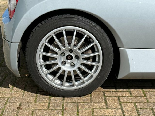 Renault Clio Hatchback 1.4 16V Etoile 2001Y #17