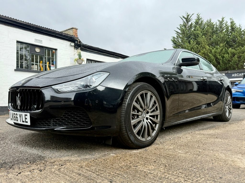 Maserati Ghibli Saloon Black #4