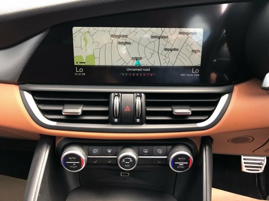 Alfa Romeo Giulia 2L Tb Veloce Blue #5