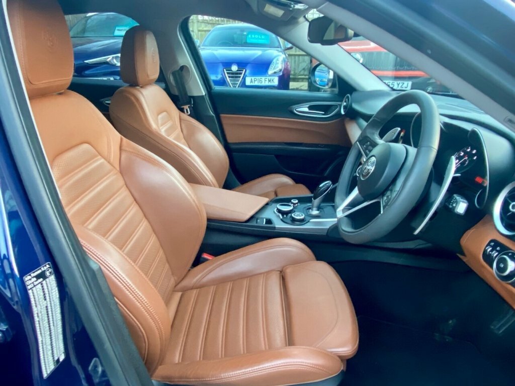 Alfa Romeo Giulia  Blue #17