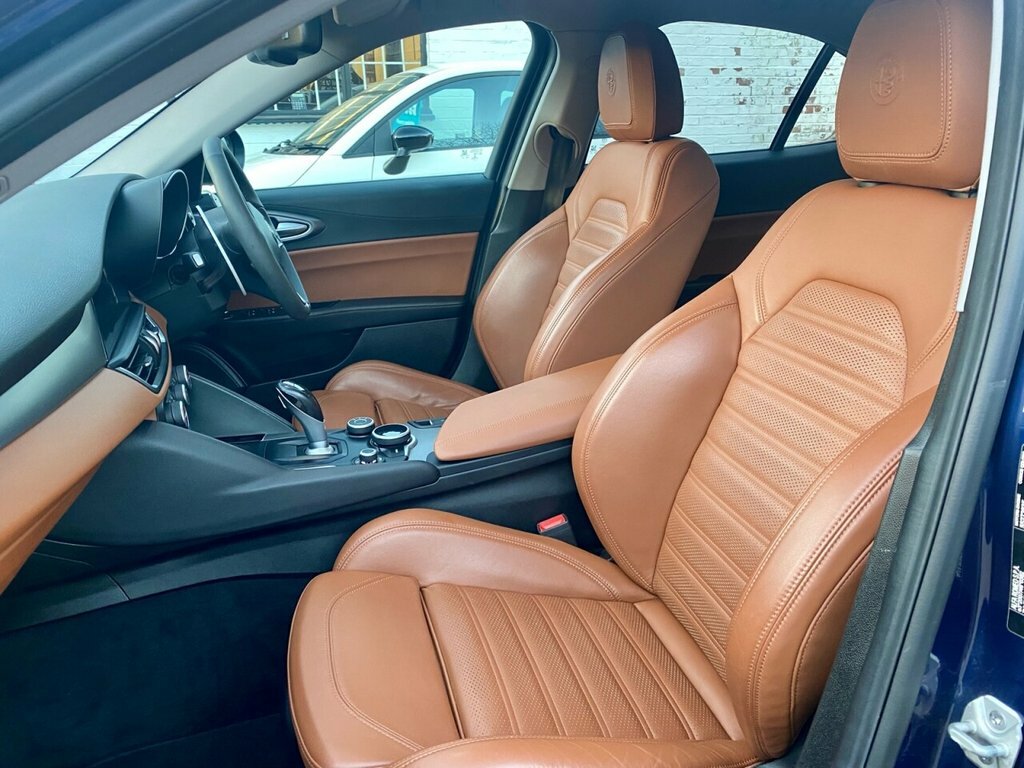 Alfa Romeo Giulia  Blue #21