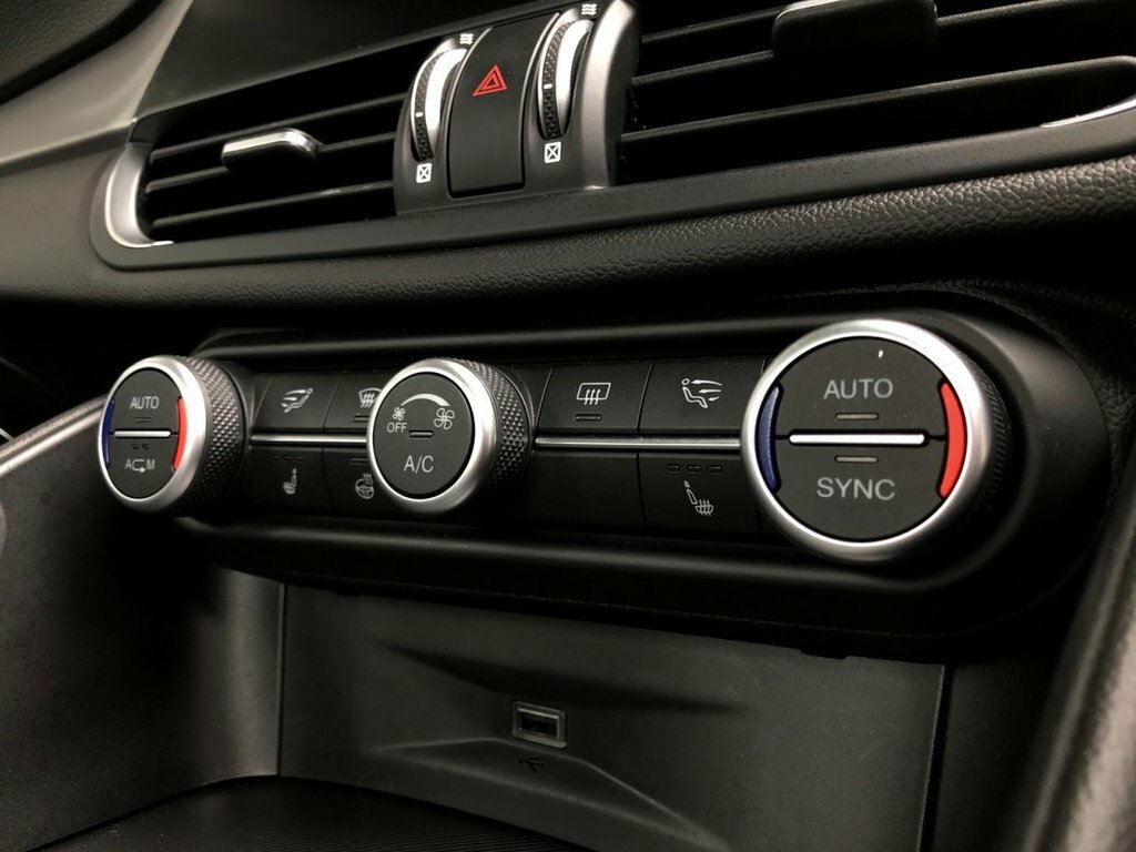 Alfa Romeo Giulia  Black #56