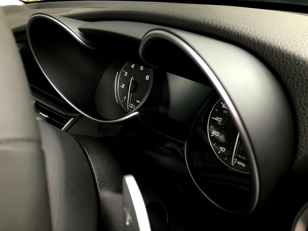 Alfa Romeo Giulia  Black #52