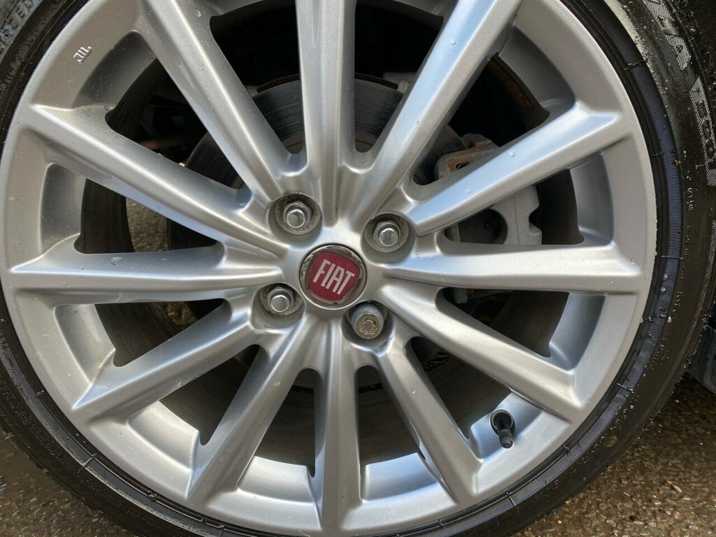 Fiat 124 Spider Petrol White #38