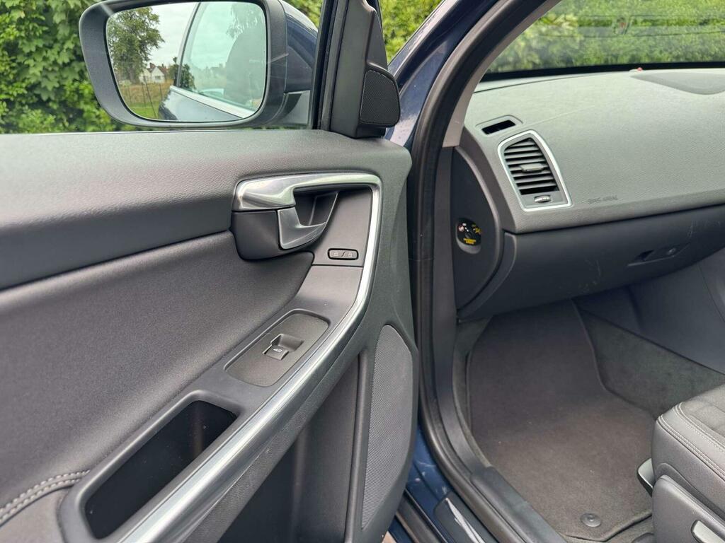 Volvo XC60 Xc60 Se Luxury Nav D5 Awd Silver #20