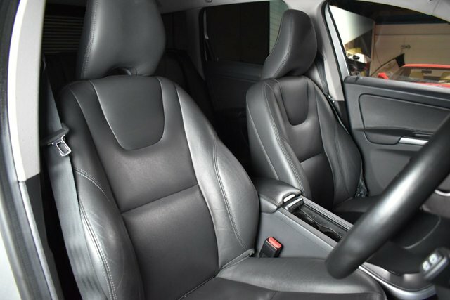 Volvo XC60 D4 Se Lux Nav Grey #15