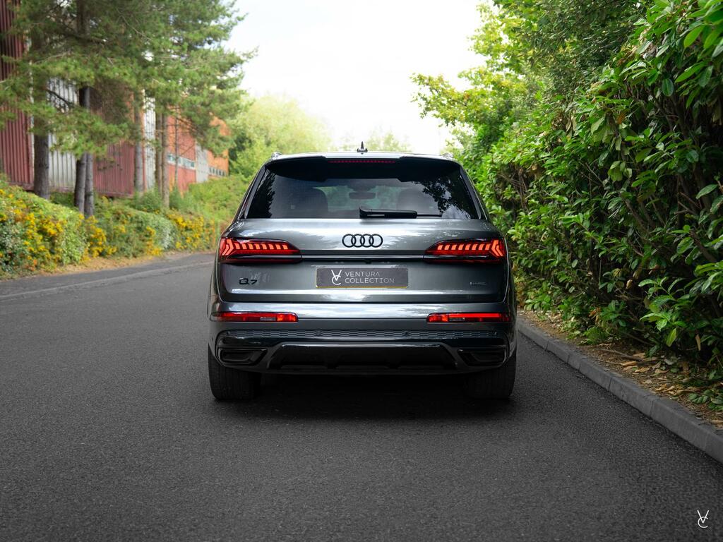 Audi Q7 Grey Grey #6