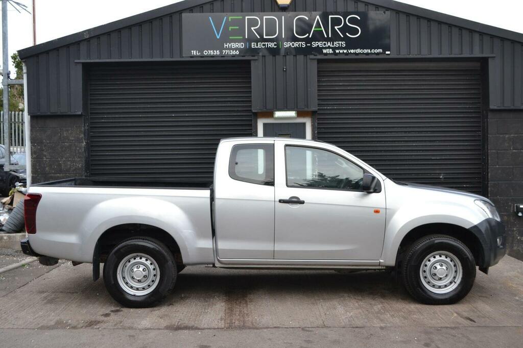 Isuzu D-Max 2.5 Td 4X4 201515 Silver #3