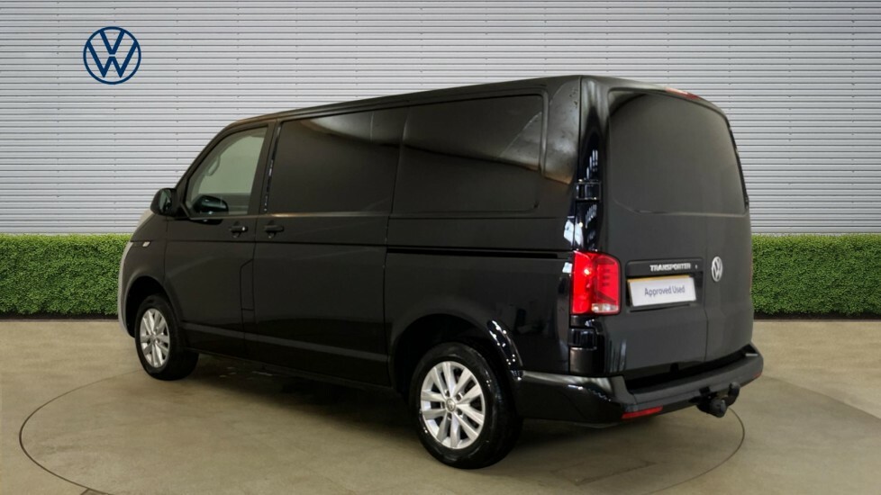 Volkswagen Transporter Highline Black #3