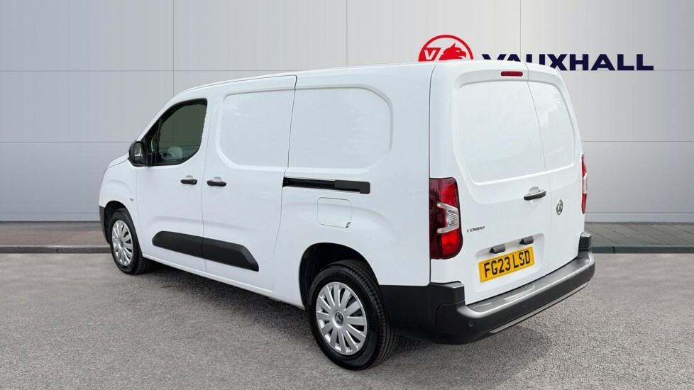 Vauxhall Combo Prime White #2