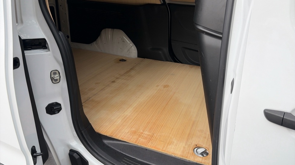 Vauxhall Combo Prime White #5