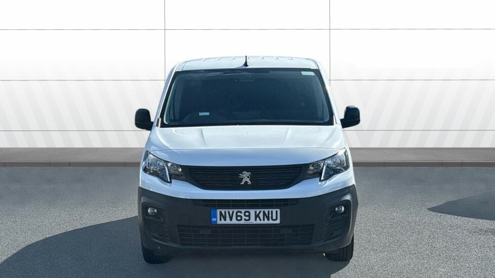 Peugeot Partner Mpv NV69KNU White #3
