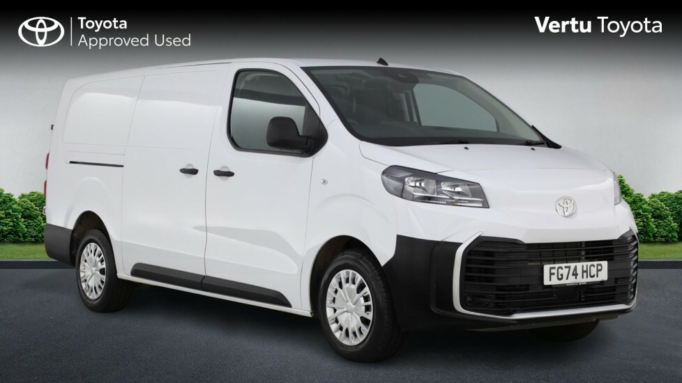 Toyota PROACE Icon White