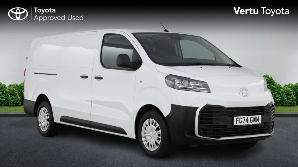 Toyota PROACE Icon White