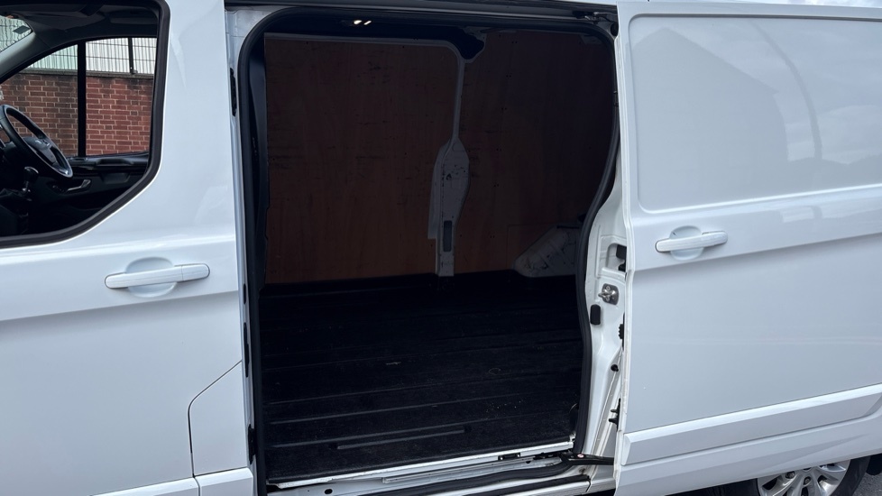 Ford Transit Custom Limited White #5