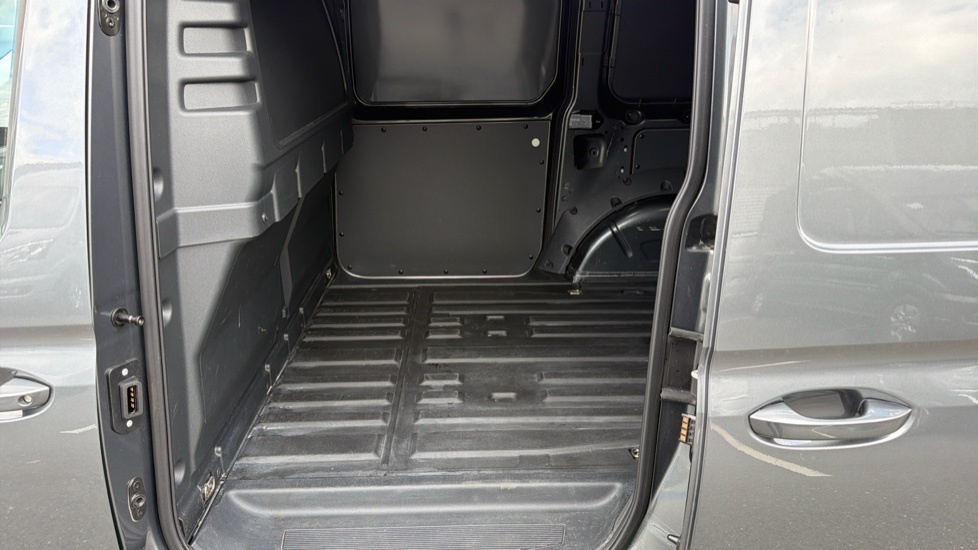 Ford Transit Connect 1.5 Ecoboost Phev 150 Active Flexcab Van Pane Black #17