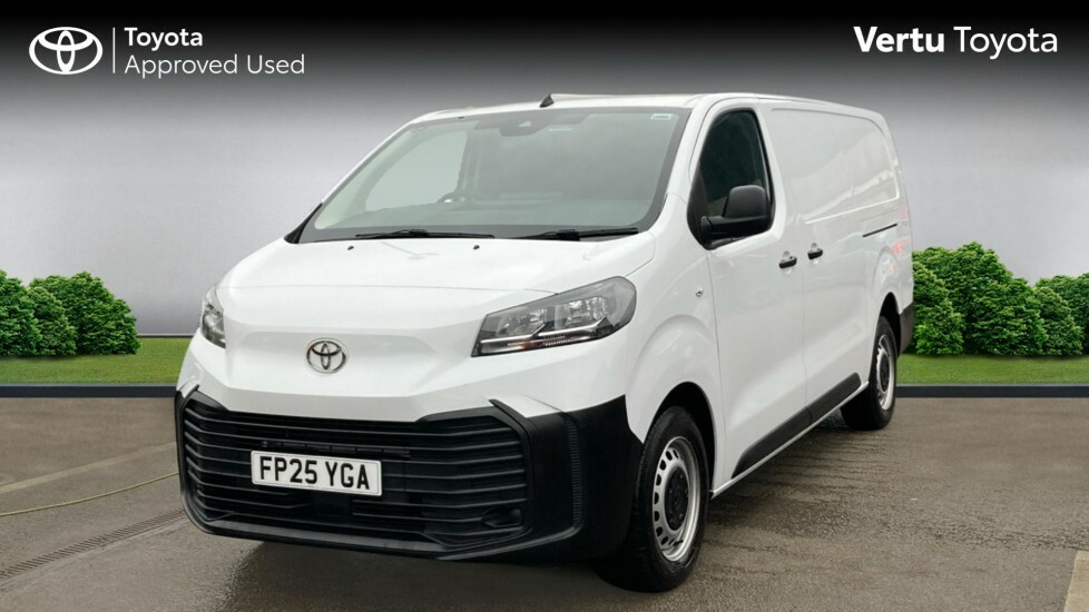 Toyota PROACE Active White #3