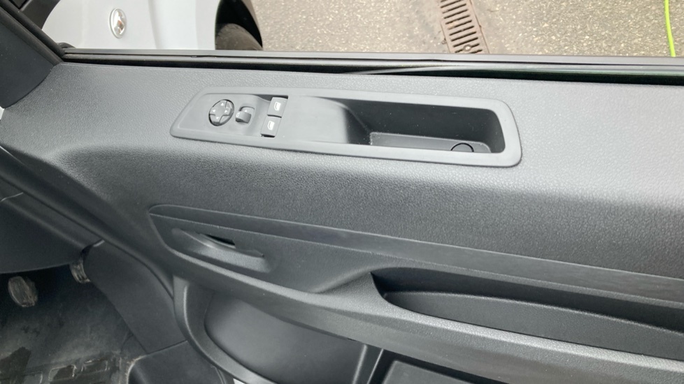 Toyota PROACE 75Kwh Icon Medium Panel Van Mwb  #30