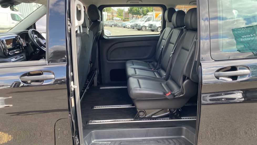 Mercedes-Benz Vito Select Black #5