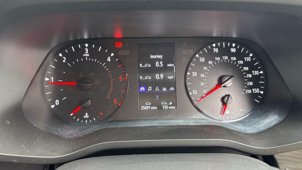 Nissan Primastar 2L Acenta Grey #19