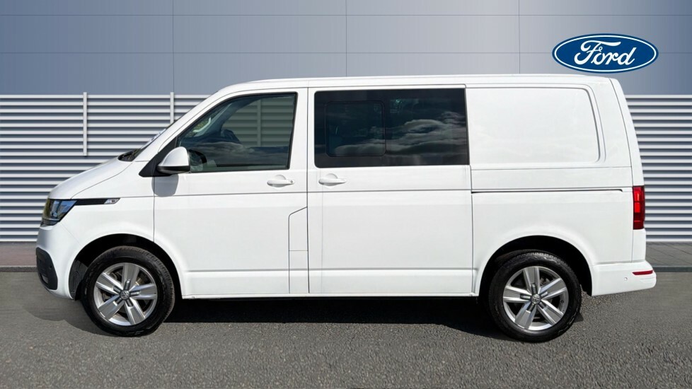 Volkswagen Transporter Highline White #4