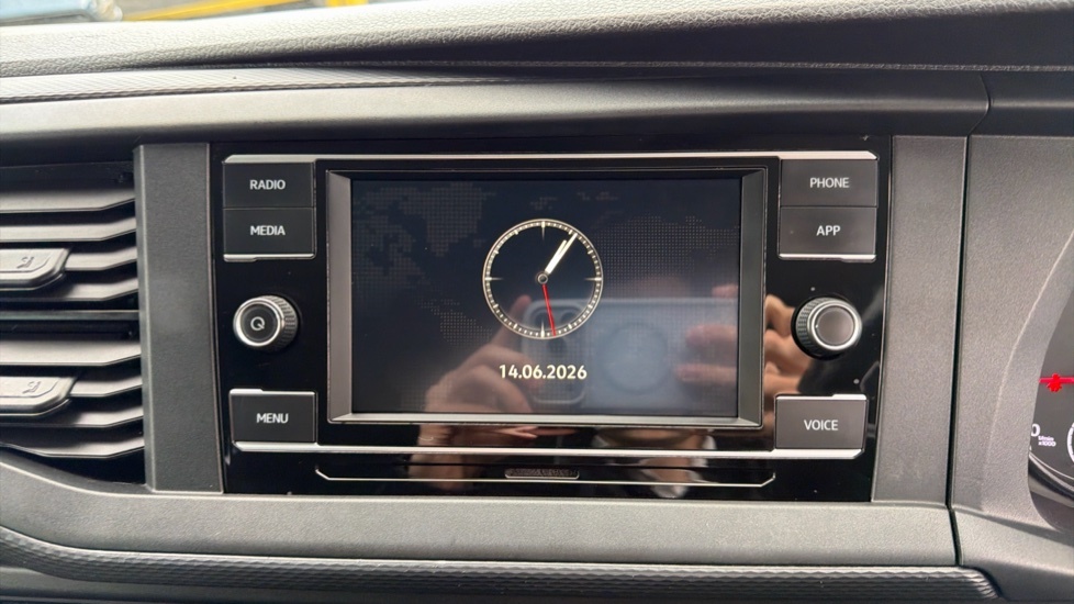 Volkswagen Transporter Panel Van Highline Lwb 199Ps #10