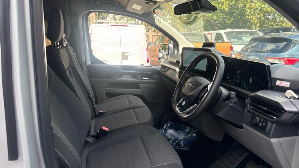 Ford Tourneo Custom Titanium Silver #6