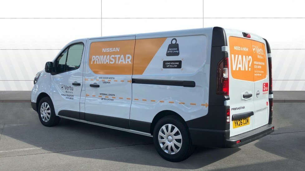 Nissan Primastar Acenta White #2