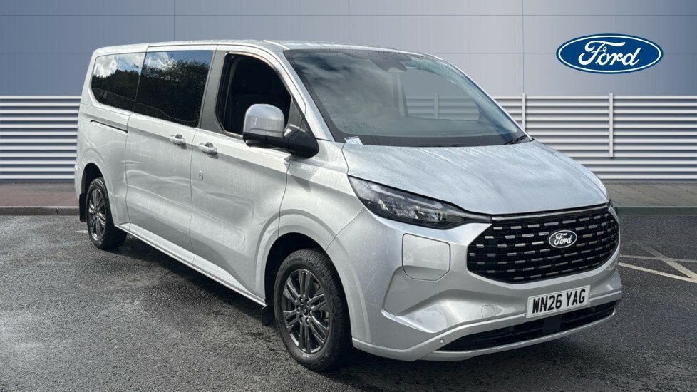 Ford Tourneo Custom Titanium Silver