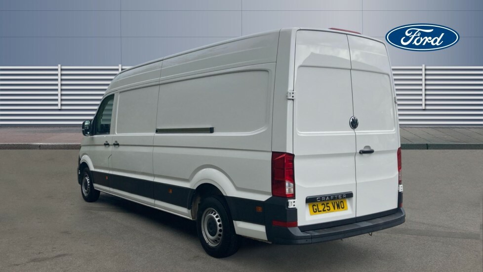 Volkswagen Crafter Commerce White #2