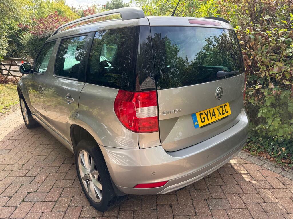 Skoda Yeti 1.2 Tsi Se Dsg Euro 5 Beige #6