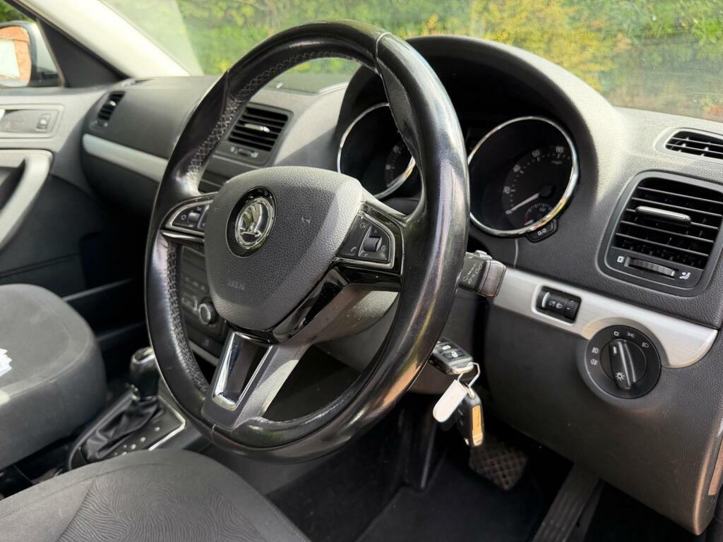 Skoda Yeti Elegance Silver #12