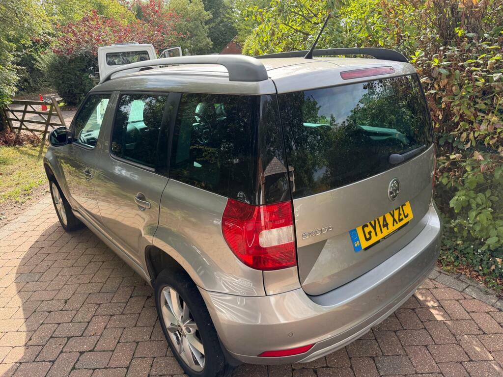 Skoda Yeti Elegance Silver #10
