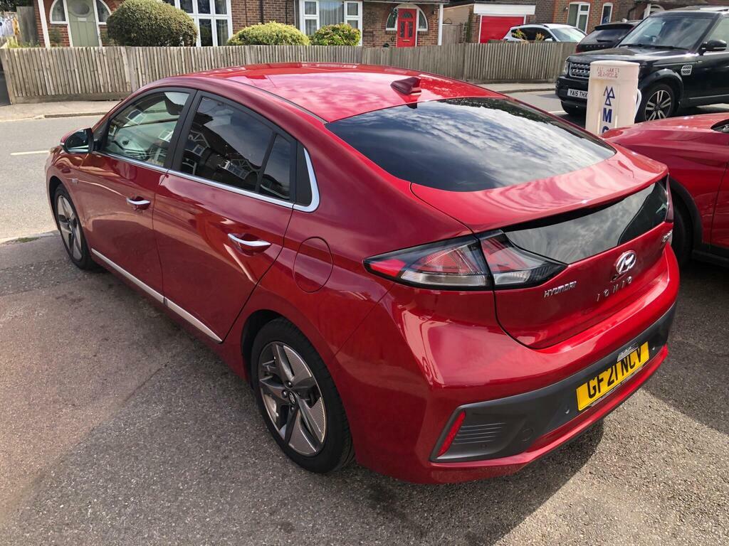 Hyundai Ioniq 1.6 H-gdi Premium Se Dct Euro 6 S S Red #4
