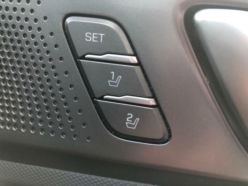 Hyundai Ioniq 1.6 Gdi Hybrid Premium Dct Grey #32