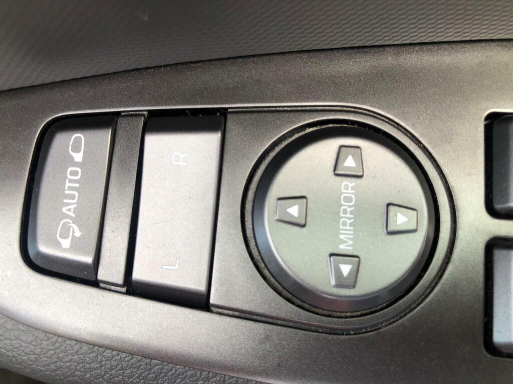 Hyundai Ioniq 1.6 Gdi Hybrid Premium Dct Grey #34