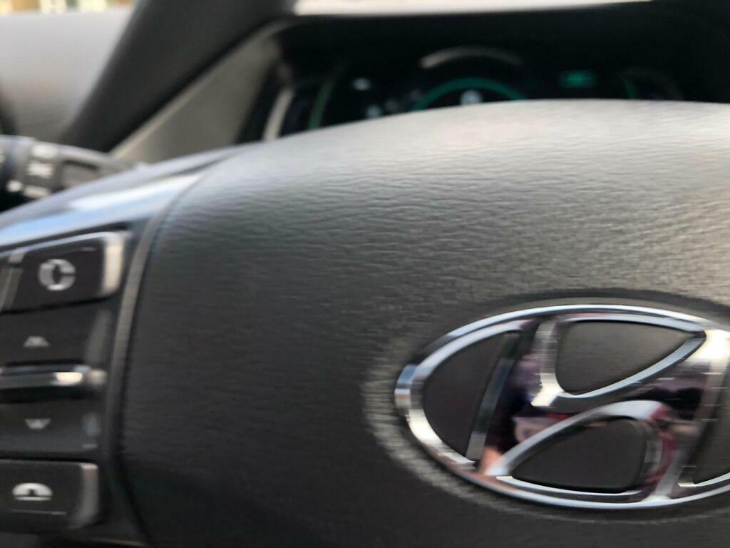 Hyundai Ioniq 1.6 Gdi Hybrid Premium Dct Grey #27