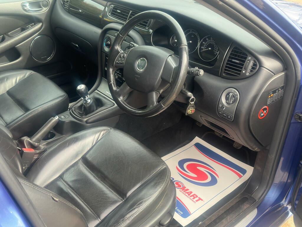 Jaguar X-Type V6 Se 200Ps Red #17