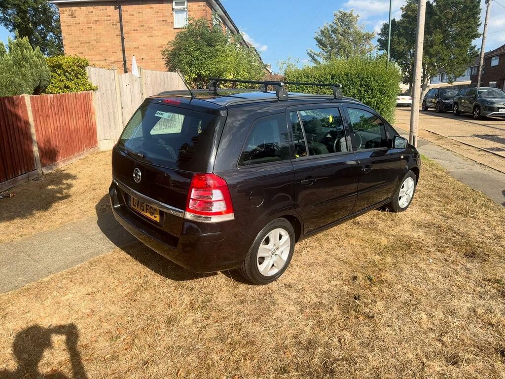 Vauxhall Zafira Exclusiv Black #4
