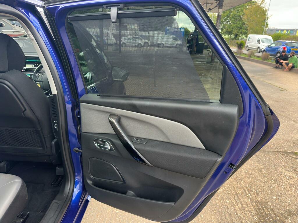 Citroen C4 Picasso Mpv Red #24