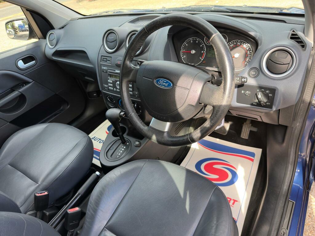 Ford Fiesta 1.4 Td Zetec Climate Silver #35