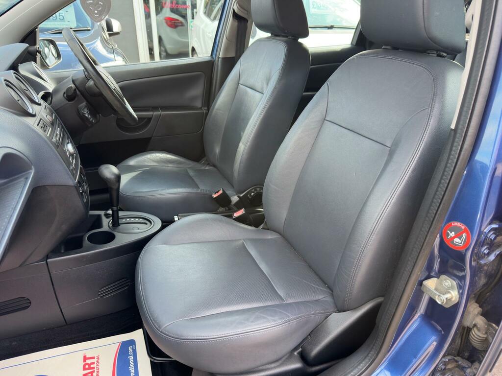 Ford Fiesta 1.4 Td Zetec Climate Silver #31
