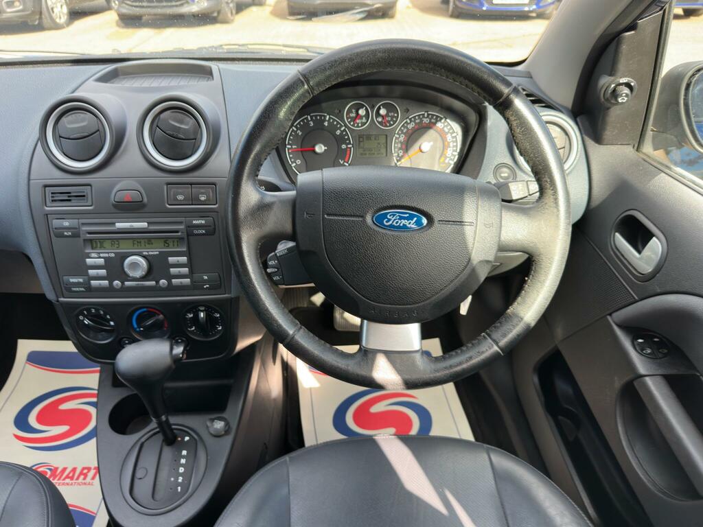 Ford Fiesta 1.4 Td Zetec Climate Silver #37